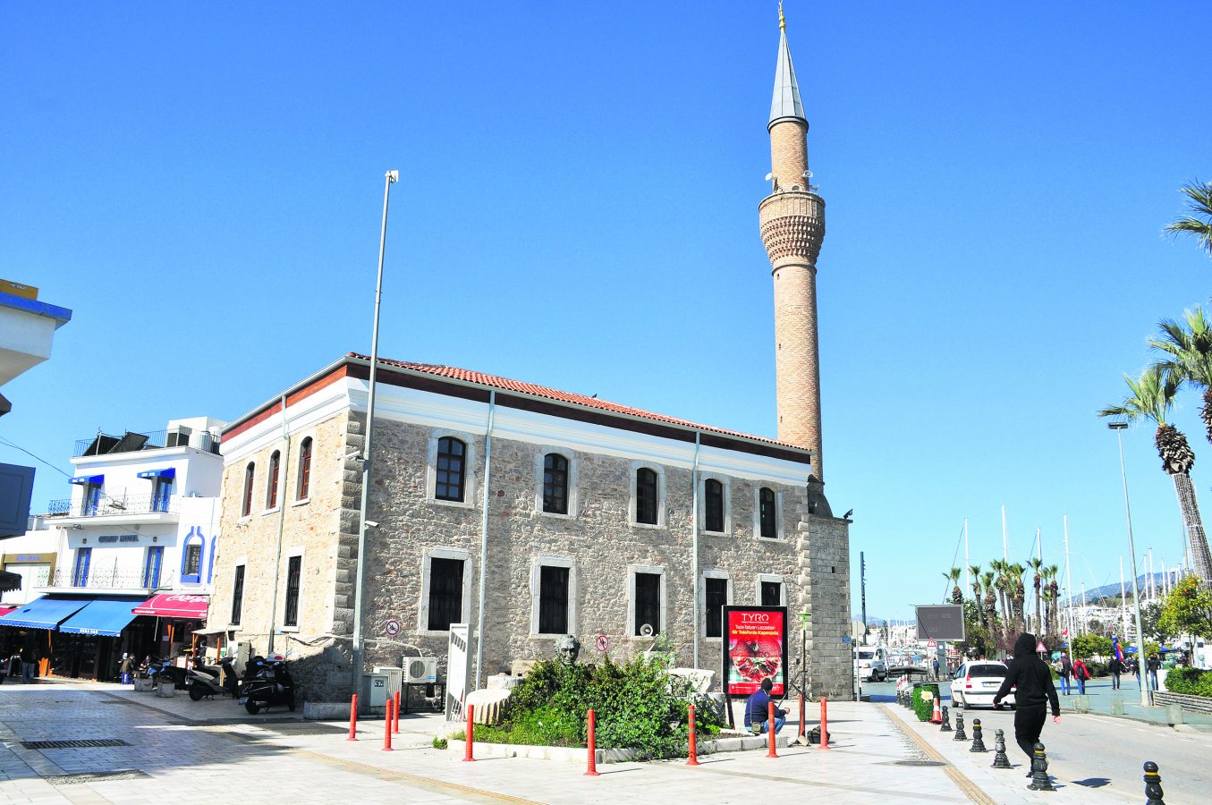 Adliye Camii
