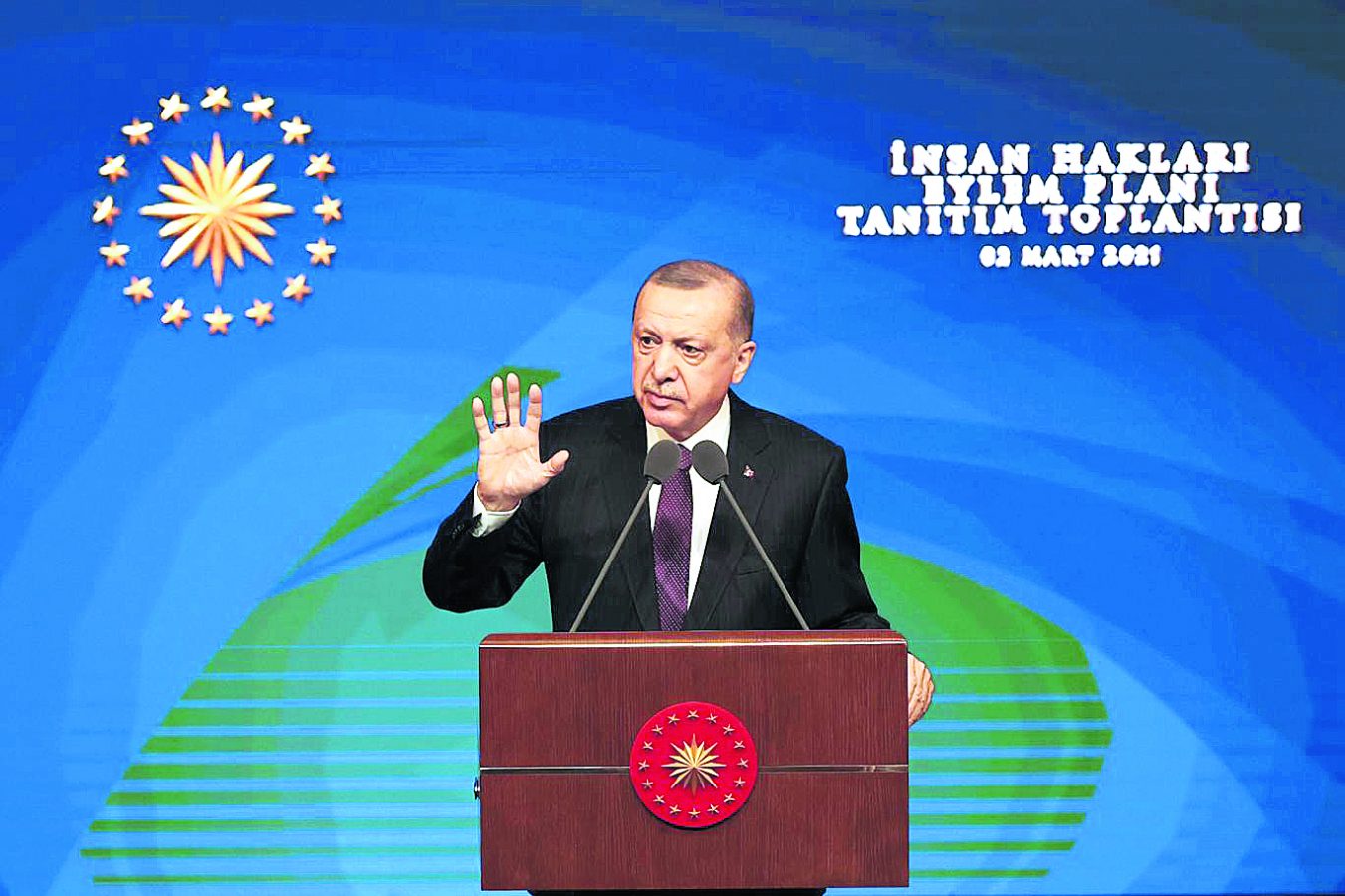 Cumhurbaşkanı Erdoğan’ın salı günü açıkladığı İnsan Hakları Eylem Planı, 9 amaç, 50 hedef ve 393 faaliyet içeriyor