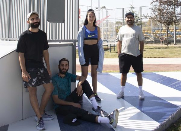 Onaranlar Kulübü üyeleri