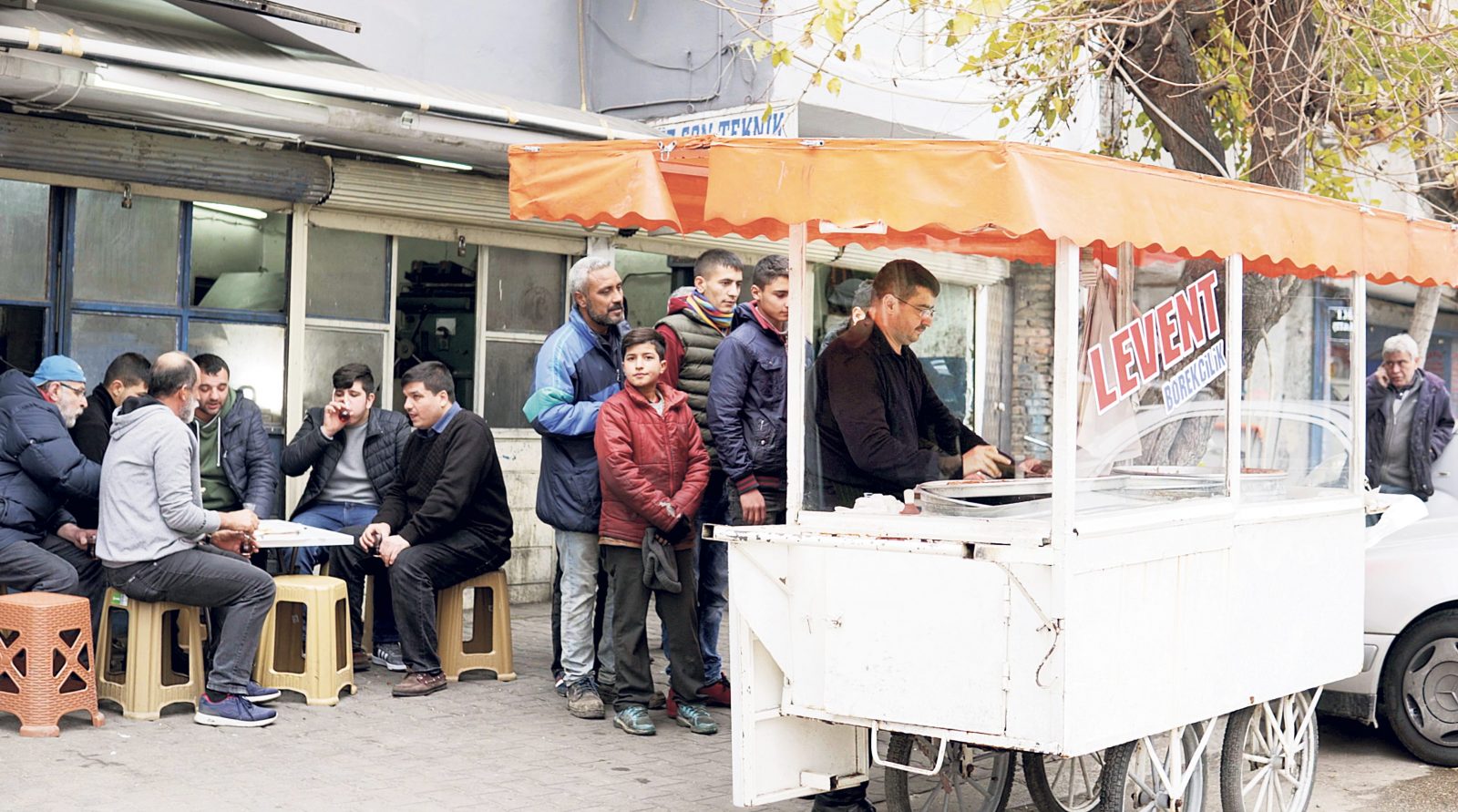 Levent Tamtürk, “Adana’nın şalgamı meşhur, kebabı meşhur, bici bicisi meşhur, biz de böreğimizi katmış olduk. Adana kültüründe böyle bir ürün yoktu” diyor