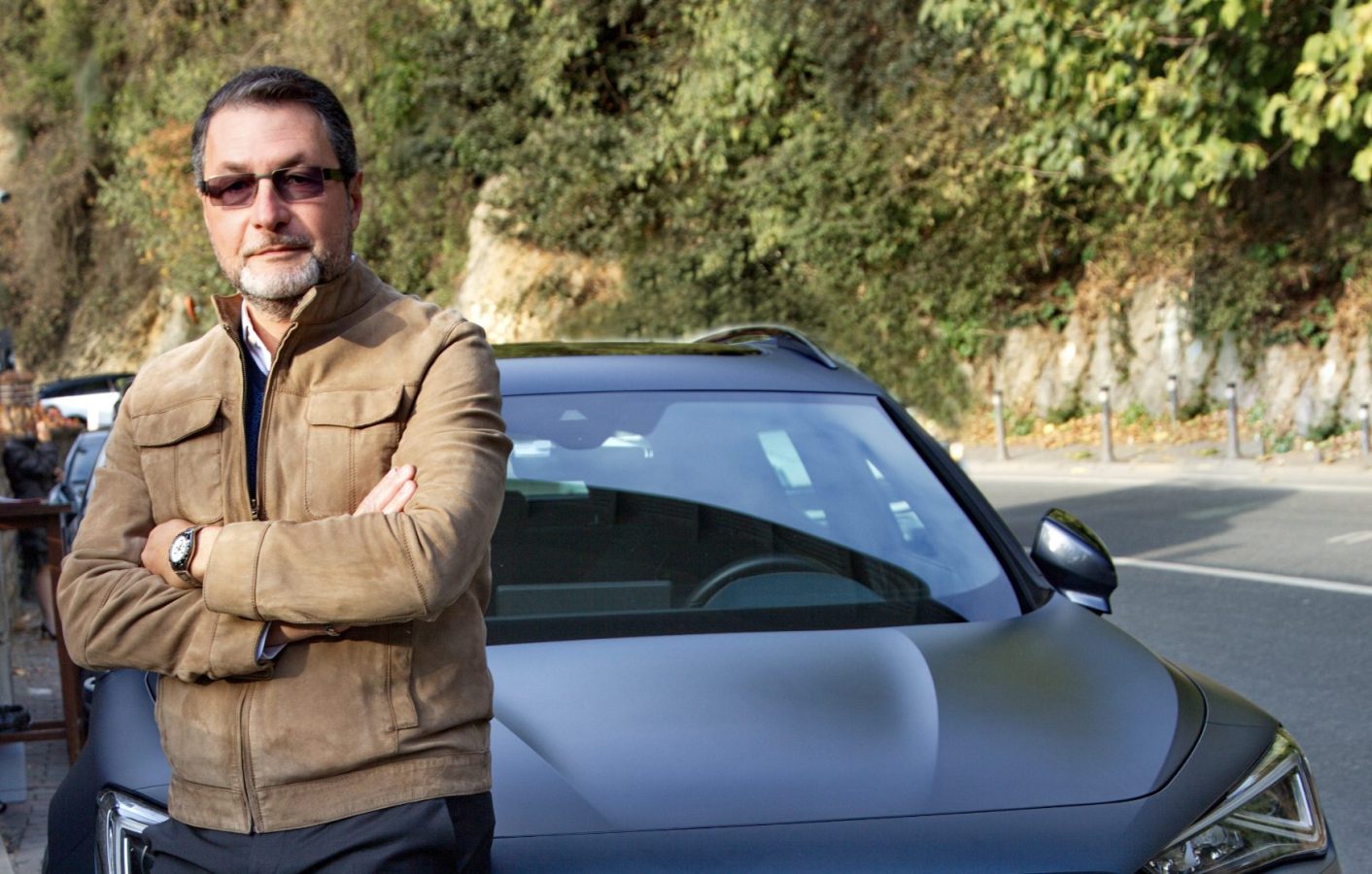 Ali Bilaloğlu, VW Grubu'nun yeni çıkan modellerini test etmeye özen gösteriyor